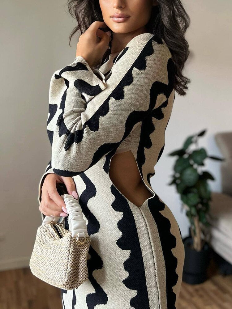 Women's long-sleeved knitted maxi dress
