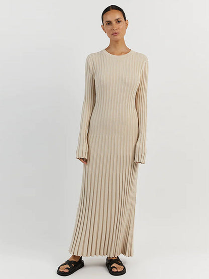 Women's round neck pleated maxi dress